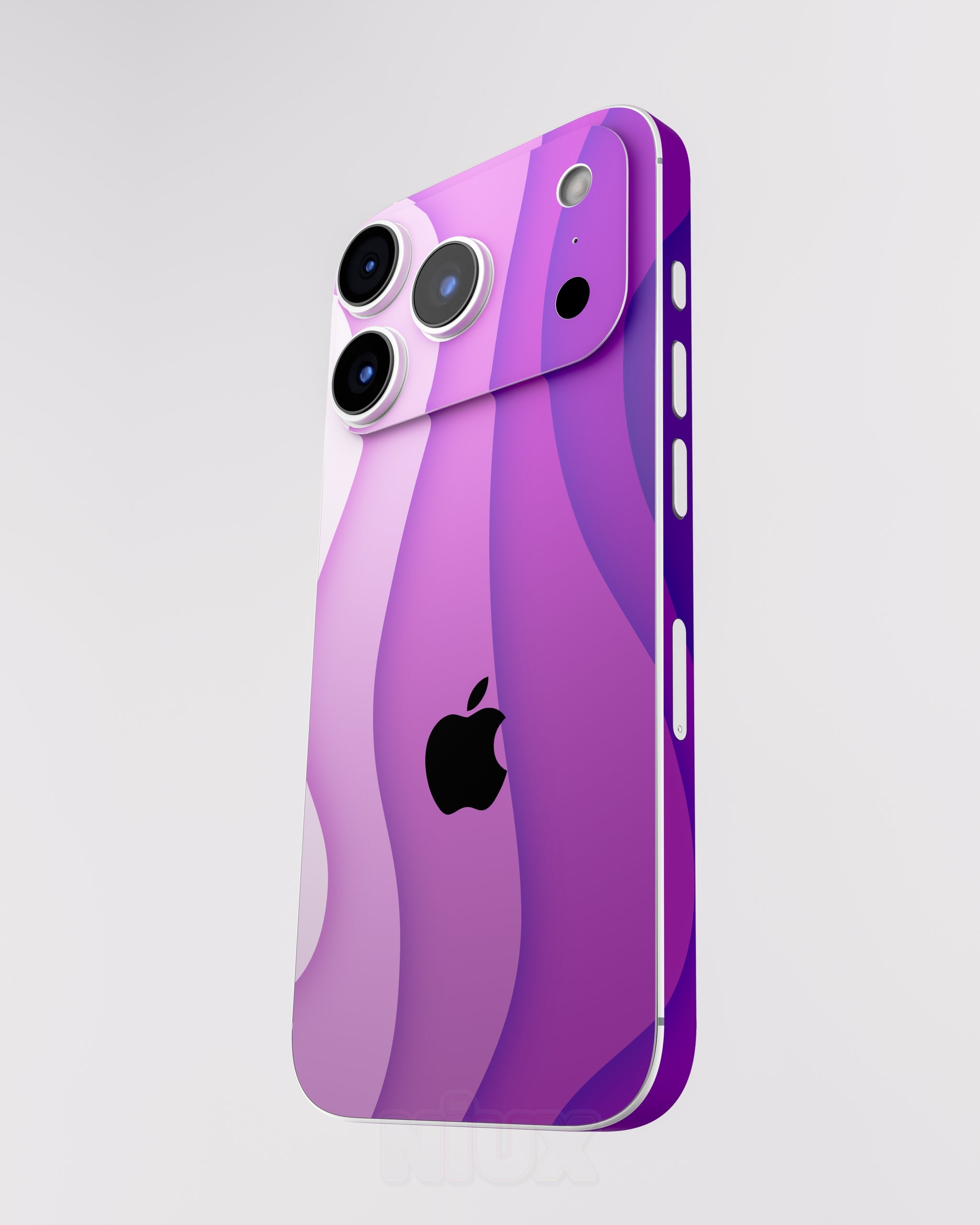 Skin premium para iPhone diseño Flux Myst, vista frontal inclinada con textura mate