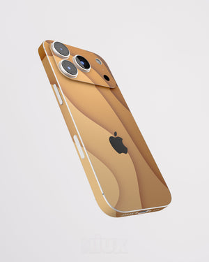 Skin premium para iPhone con diseño Flux Sienna, vista lateral flotante y acabado mate